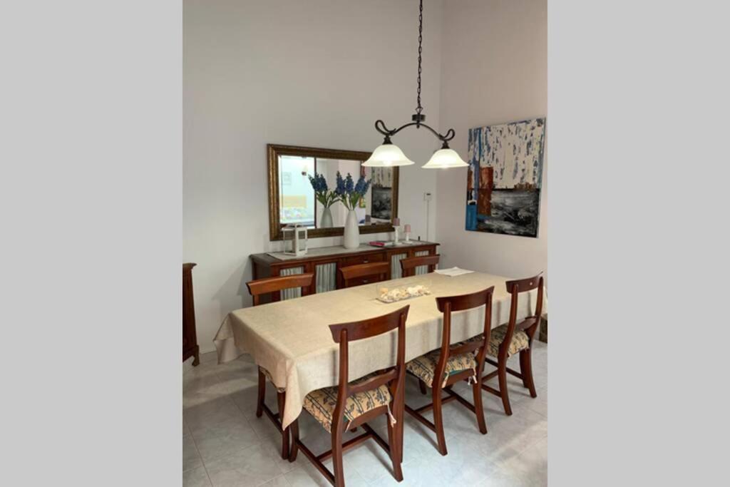 엘아레날 Casa Antigua Reformada Junto Al Mar 빌라 외부 사진